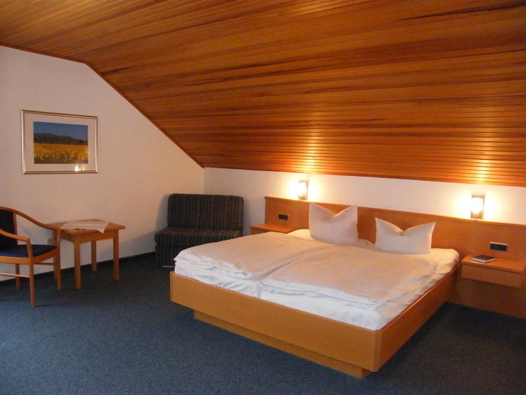 Gasthaus Hotel Pfeifferling Wolfhagen Quarto foto